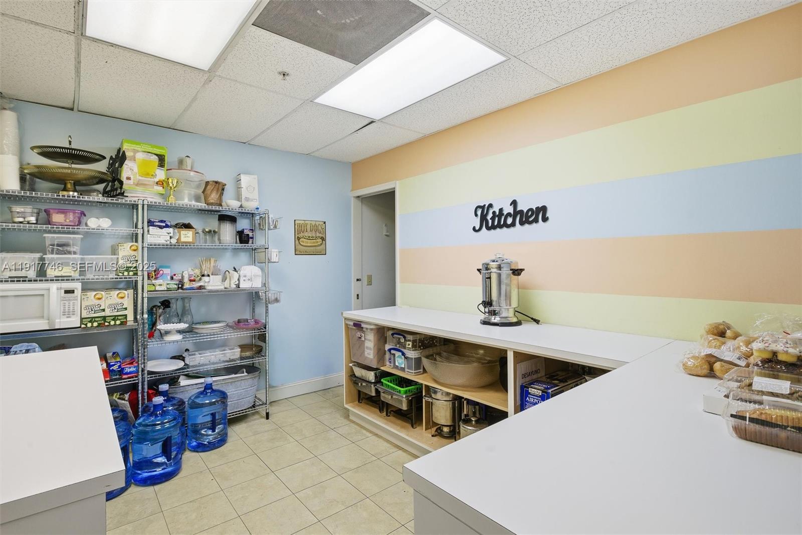 Подробнее / кв.футов $ 2025-11-20 0 Фото