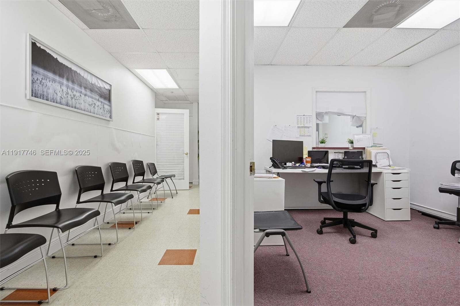 Подробнее / кв.футов $ 2025-11-20 0 Фото