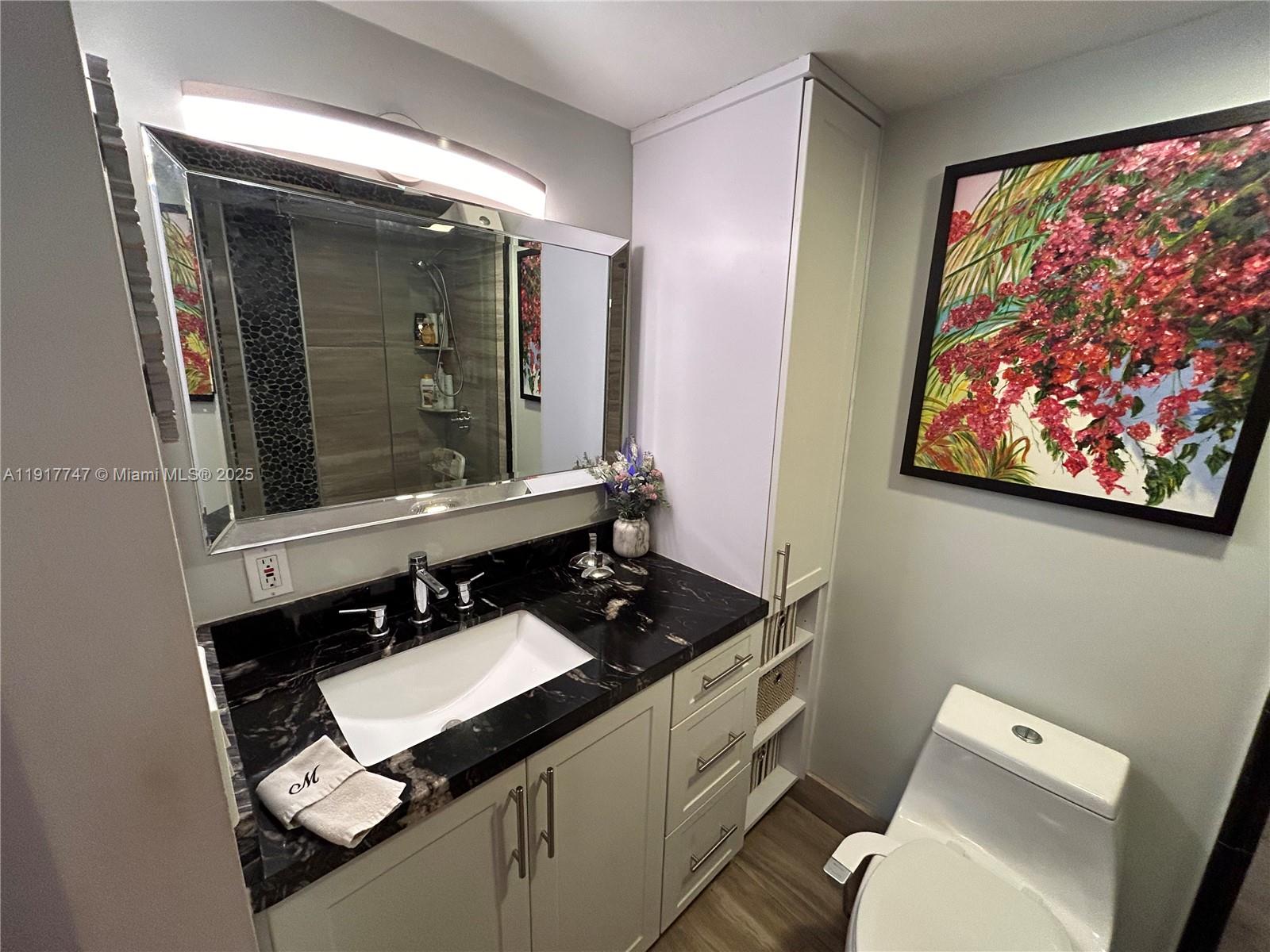 Photo of 3725 Ocean Dr  #1103, Hollywood, Florida, 33019 - 