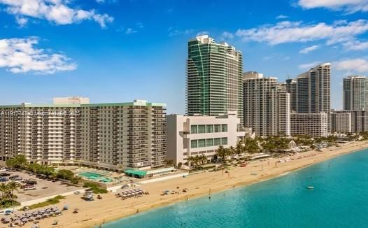 Photo of 3725 Ocean Dr  #1103, Hollywood, Florida, 33019 - 