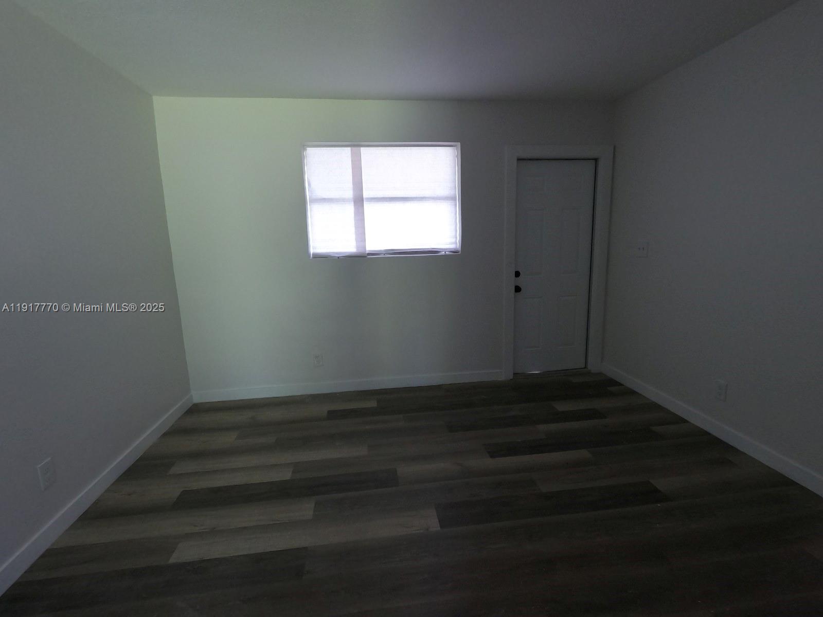   /  1311 sq. ft. $ 2025-11-20 0 Photo