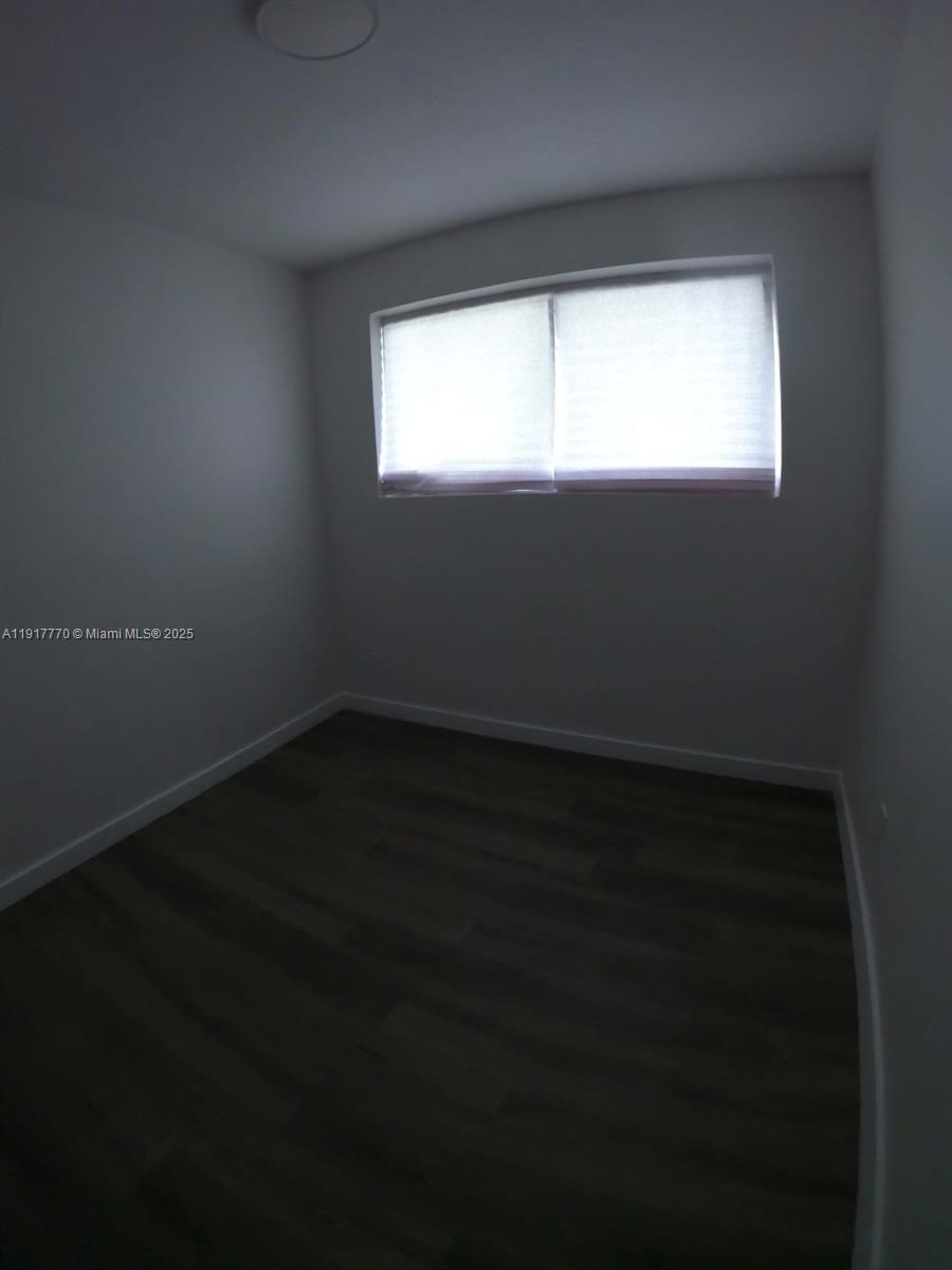   /  1311 sq. ft. $ 2025-11-20 0 Photo