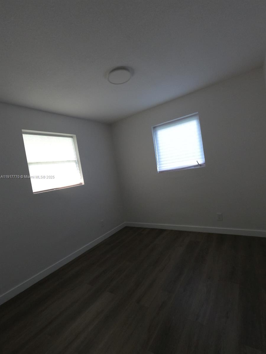   /  1311 sq. ft. $ 2025-11-20 0 Photo