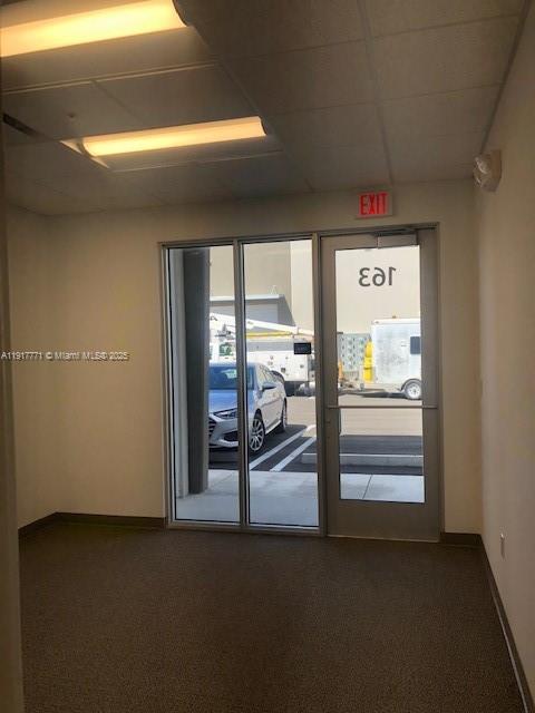 163  /   sq. ft. $ 2025-11-20 0 foto