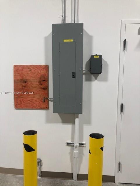 163  /   sq. ft. $ 2025-11-20 0 foto