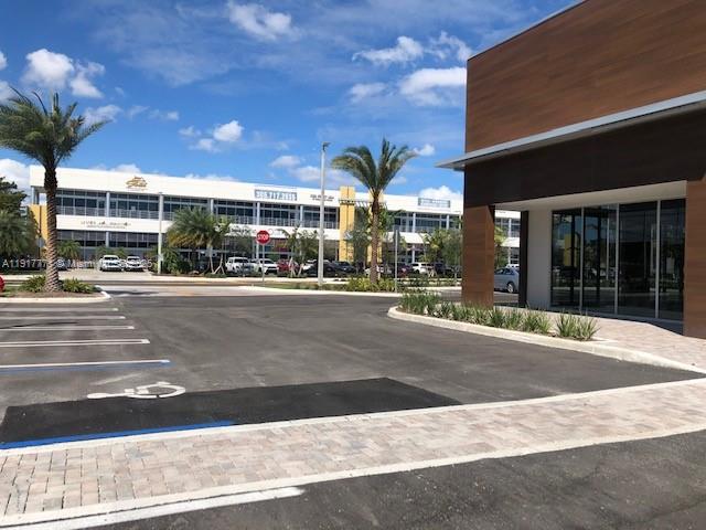 163  /   sq. ft. $ 2025-11-20 0 foto