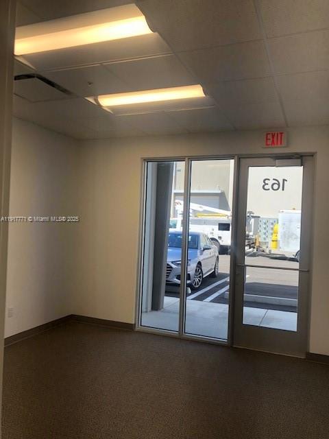 163  /   sq. ft. $ 2025-11-20 0 foto