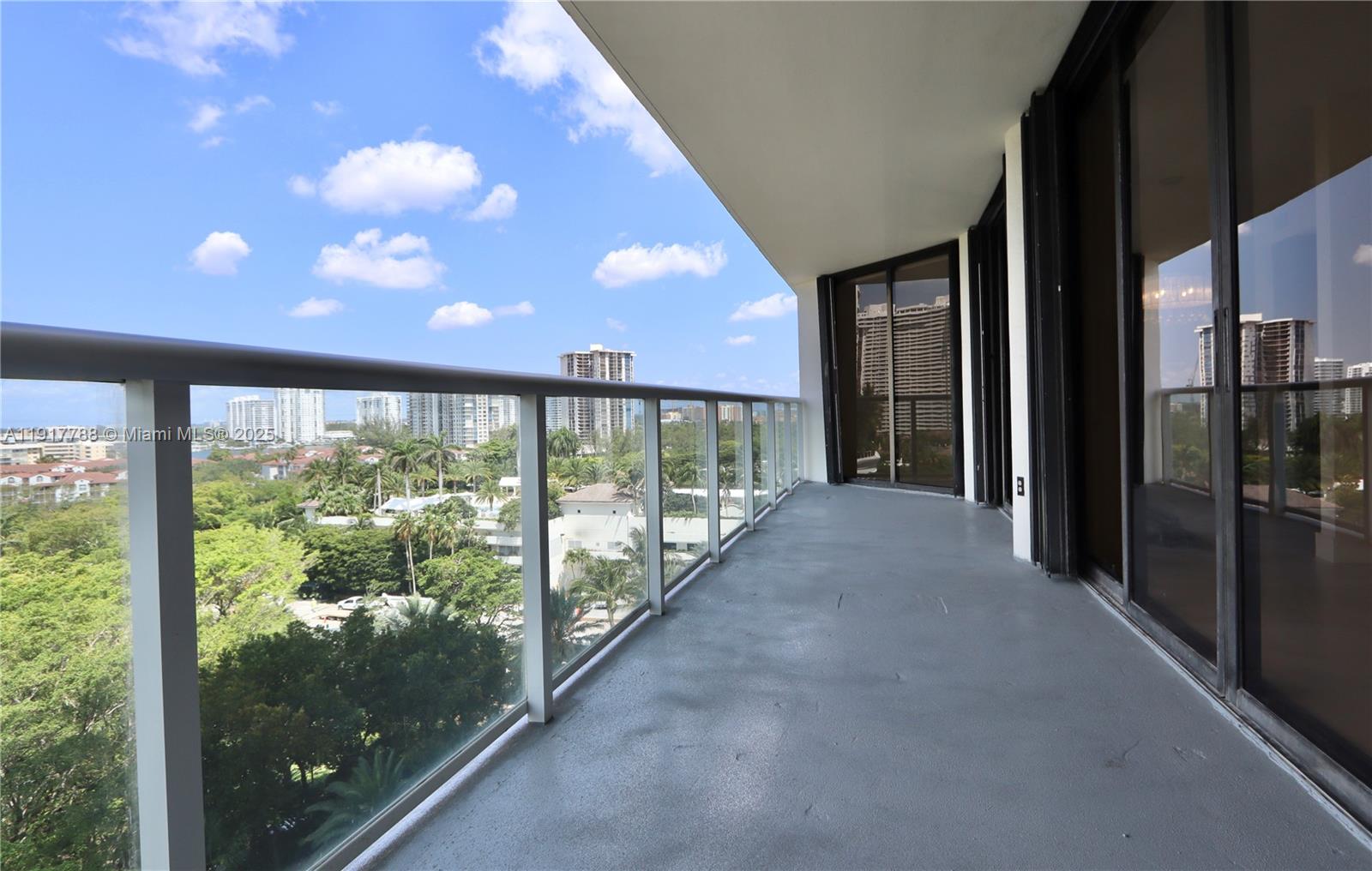 See details 1003 2 / 2 1508 sq. ft. $ 2025-11-20 0 Photo