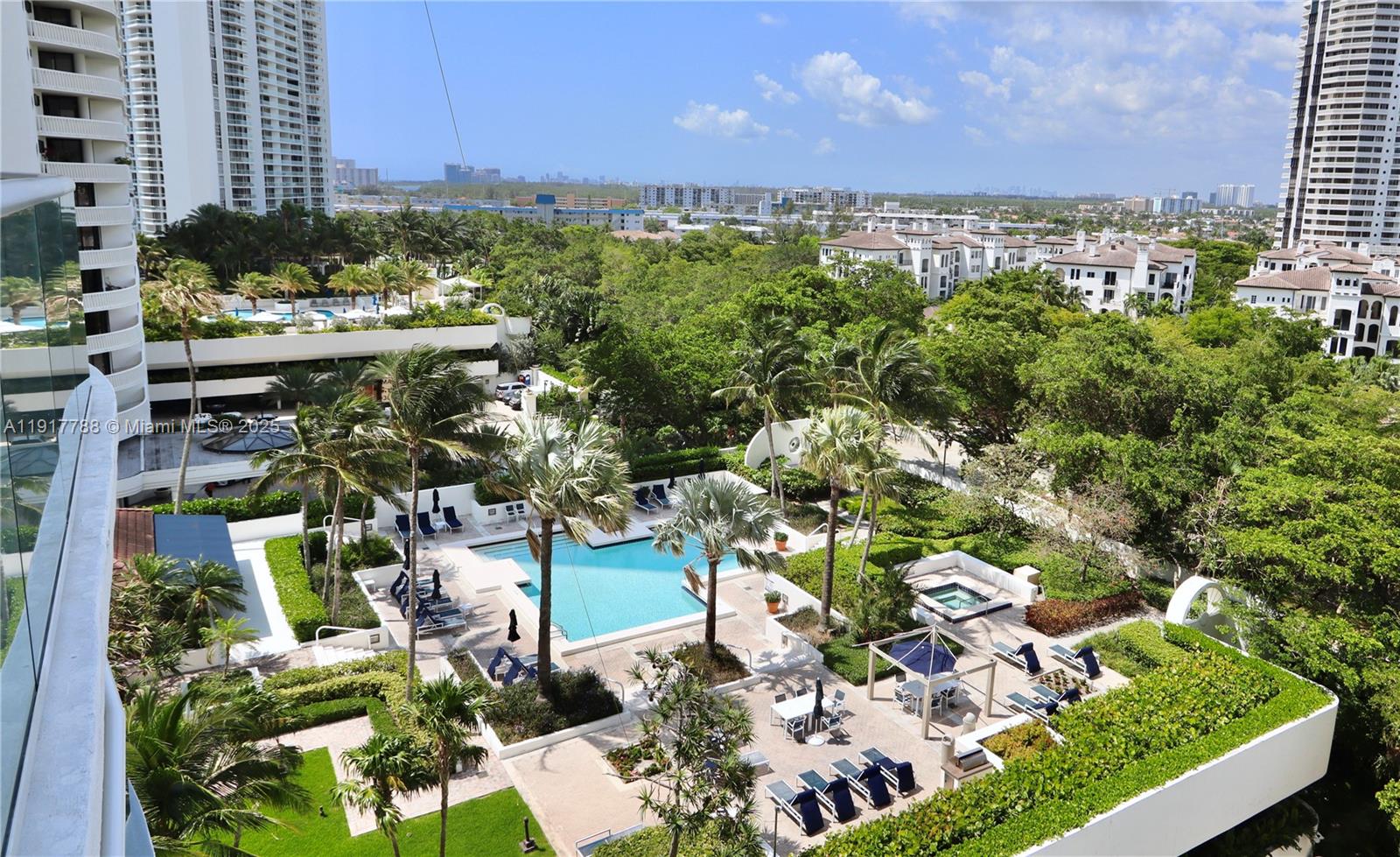 See details 1003 2 / 2 1508 sq. ft. $ 2025-11-20 0 Photo