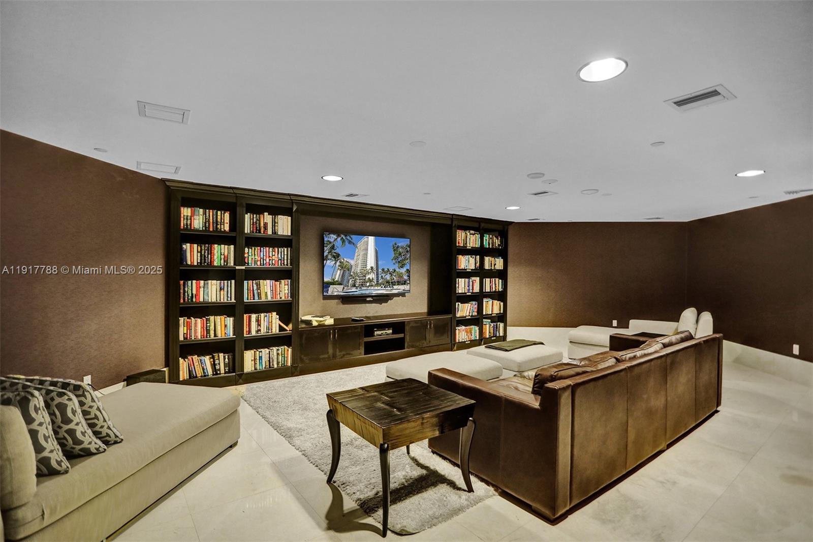 See details 1003 2 / 2 1508 sq. ft. $ 2025-11-20 0 Photo