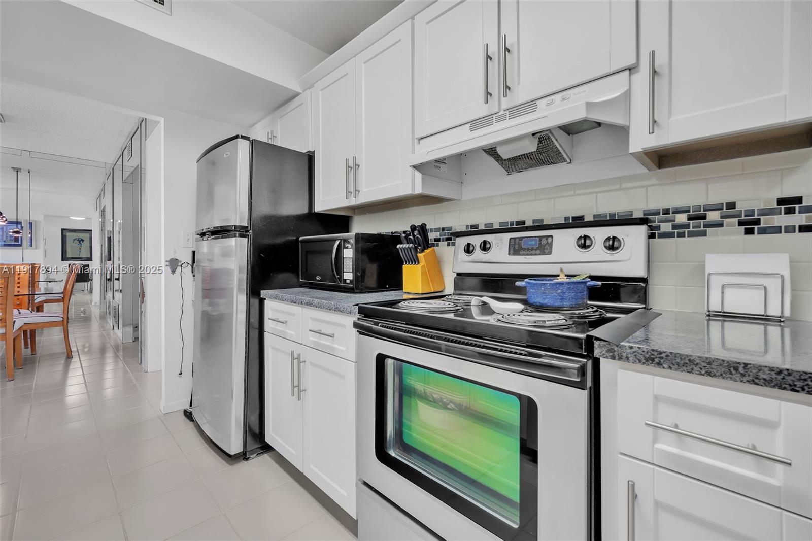 Ver detalles 709 1 / 2 844 sq. ft. $ 2025-11-20 0 foto