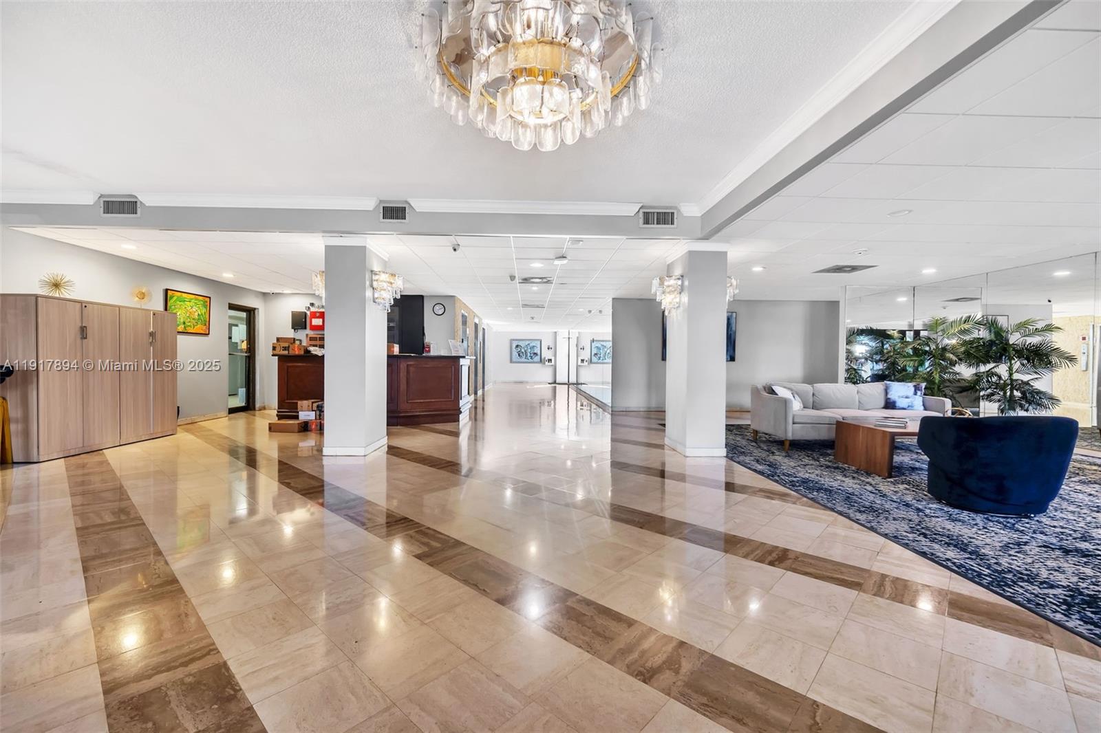 Ver detalles 709 1 / 2 844 sq. ft. $ 2025-11-20 0 foto