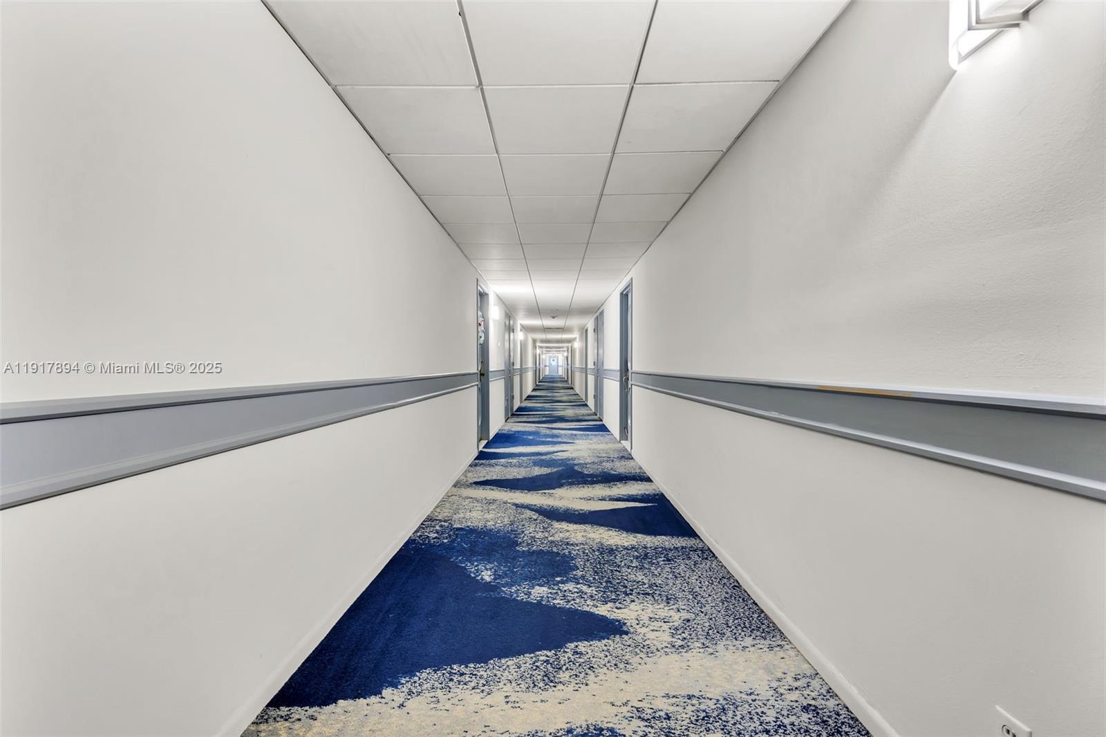 Ver detalles 709 1 / 2 844 sq. ft. $ 2025-11-20 0 foto