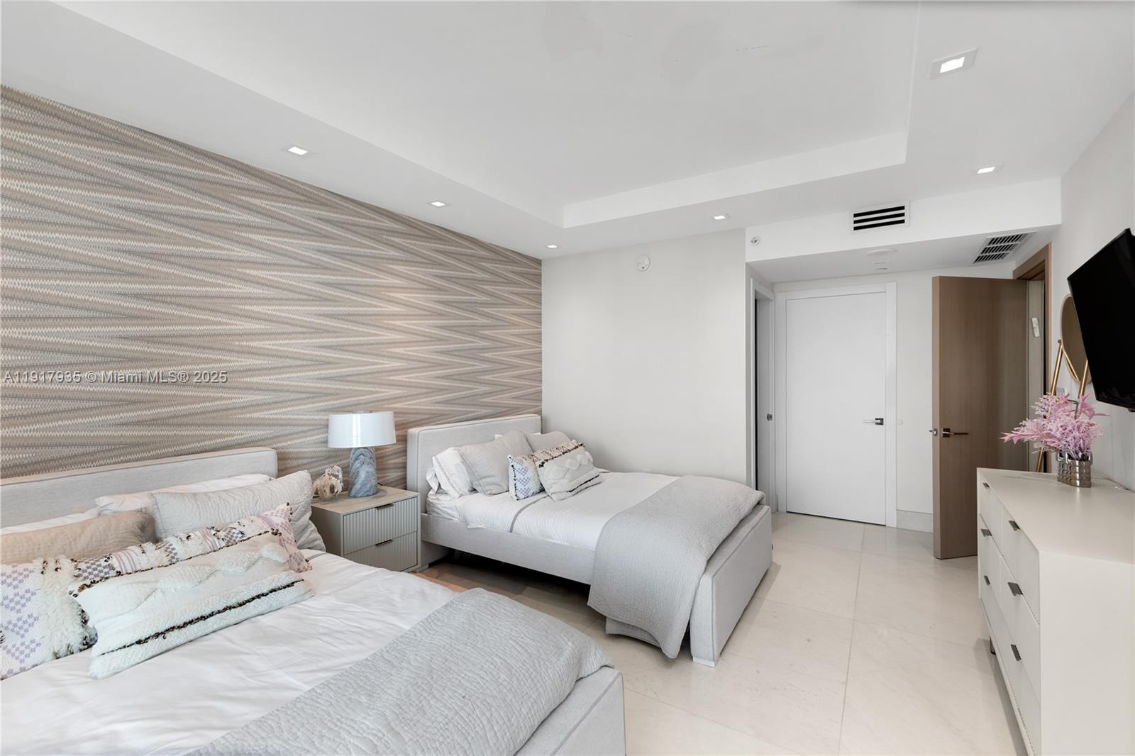 Photo of 19955 38th Ct  #1103, Aventura, Florida, 33180 - 