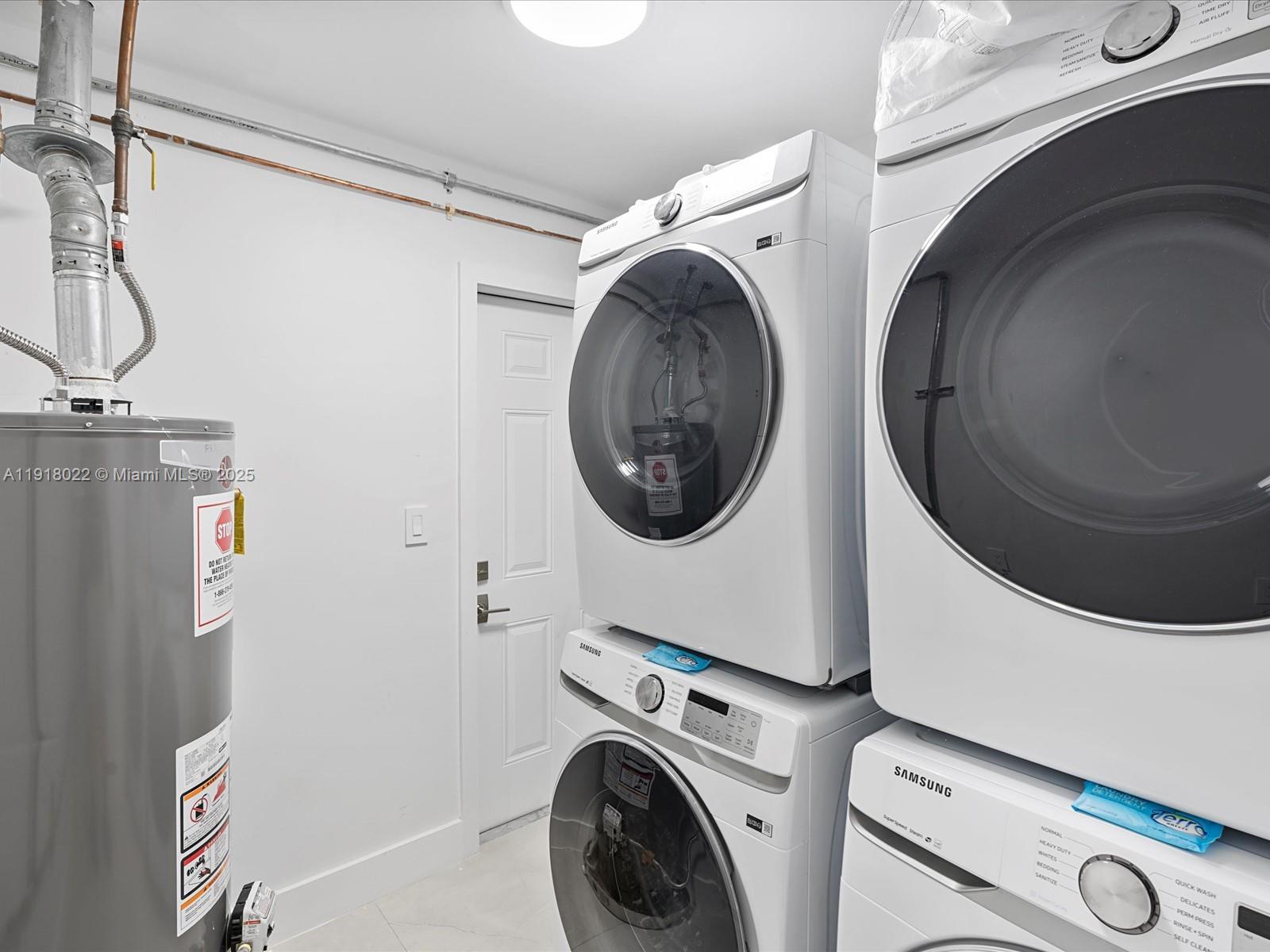   /  1359 sq. ft. $ 2025-11-21 0 Photo