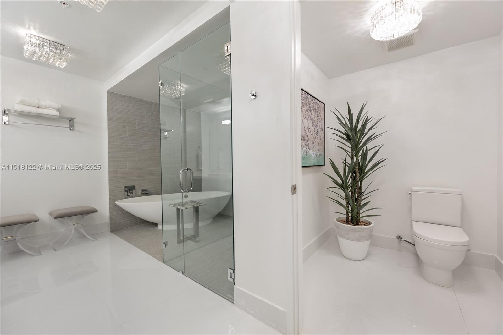 4-2204 2 / 3 1541 кв.футов $ 2025-11-21 0 Фото