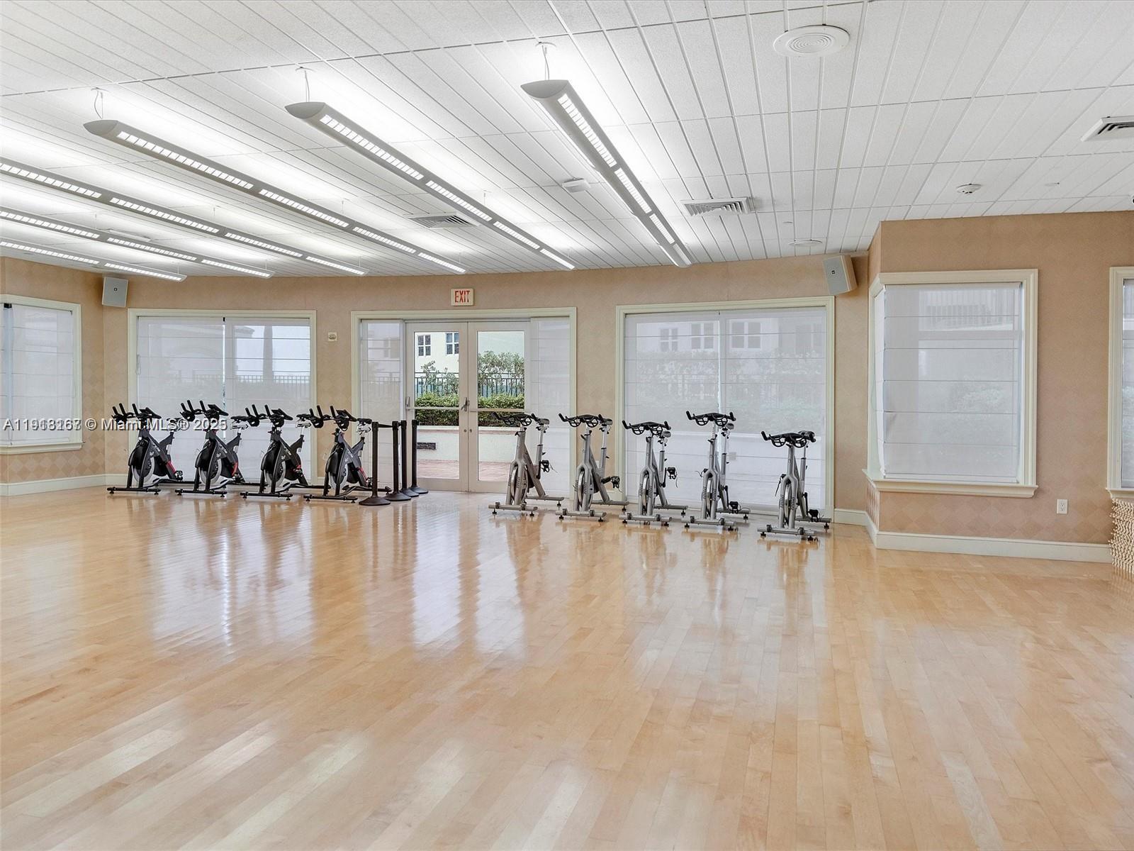 Photo of 20000 Country Club Dr  #1102, Aventura, Florida, 33180 - 