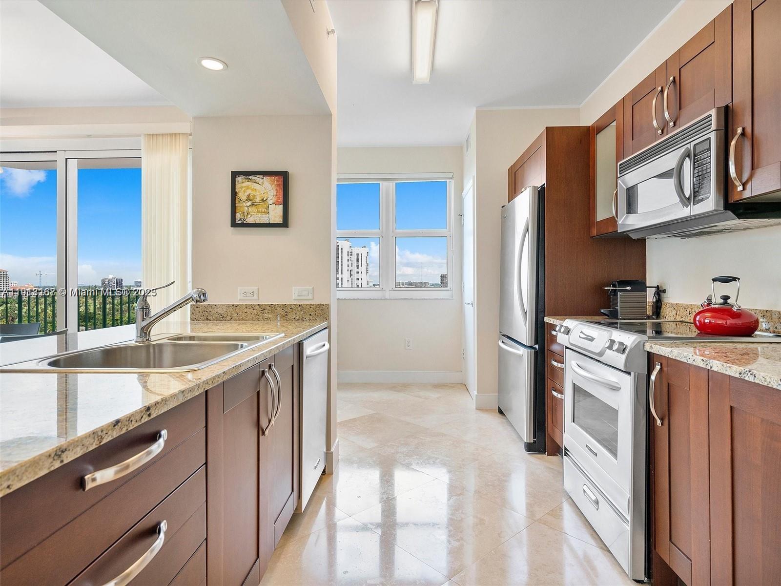 Photo of 20000 Country Club Dr  #1102, Aventura, Florida, 33180 - 