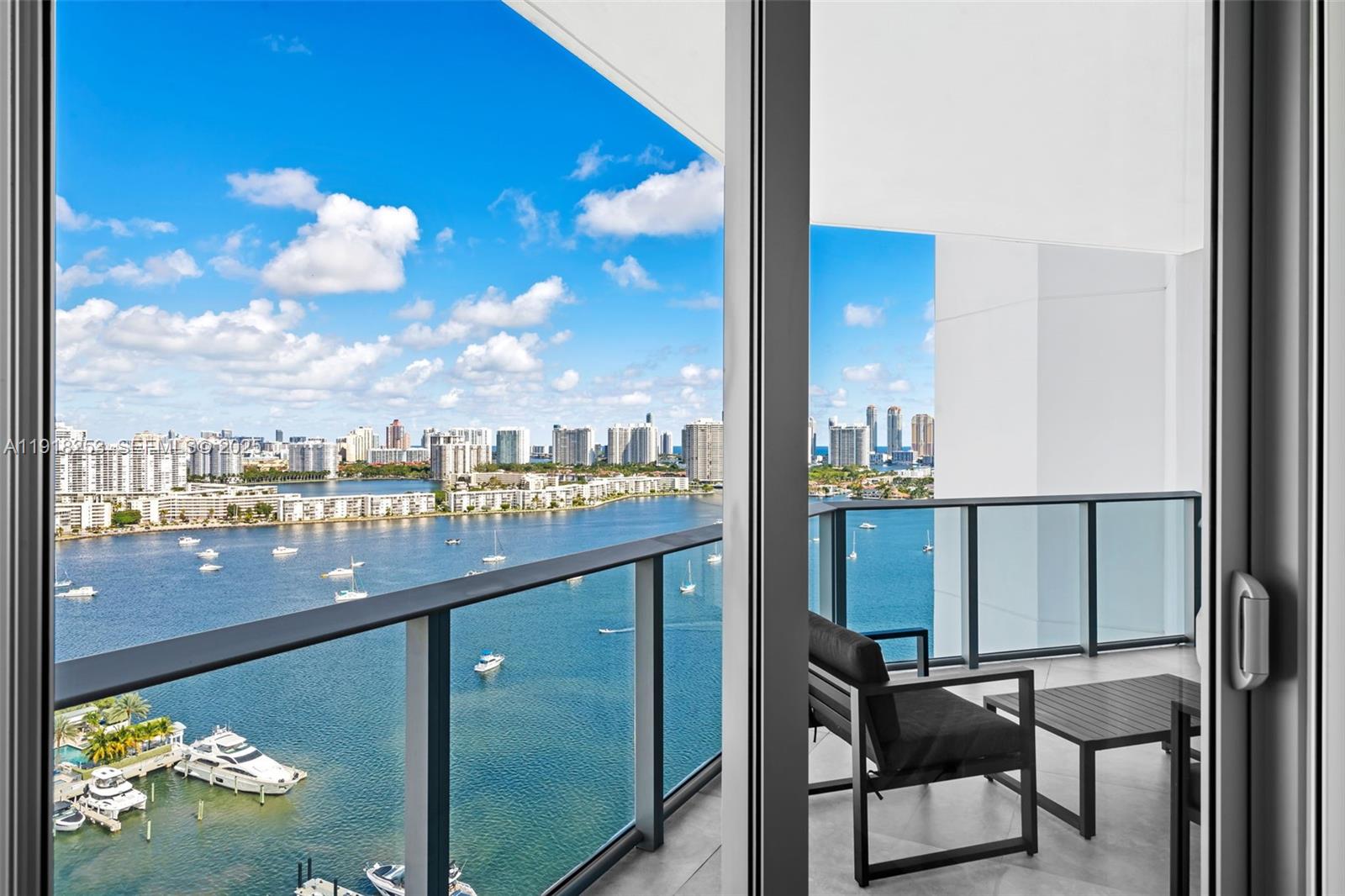 Photo of 17111 Biscayne Blvd  #2103, North Miami Beach, Florida, 33160 - 