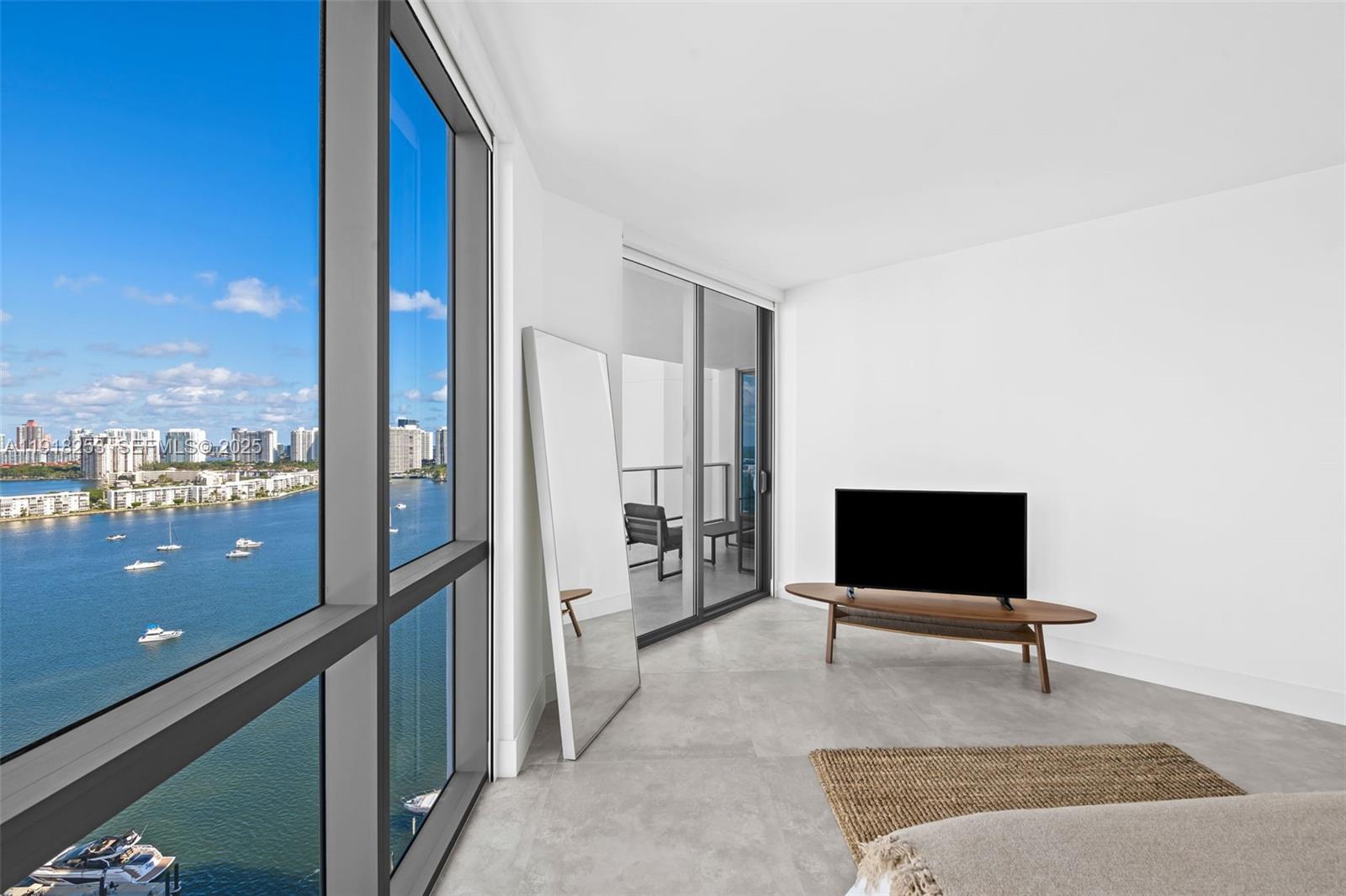 Photo of 17111 Biscayne Blvd  #2103, North Miami Beach, Florida, 33160 - 