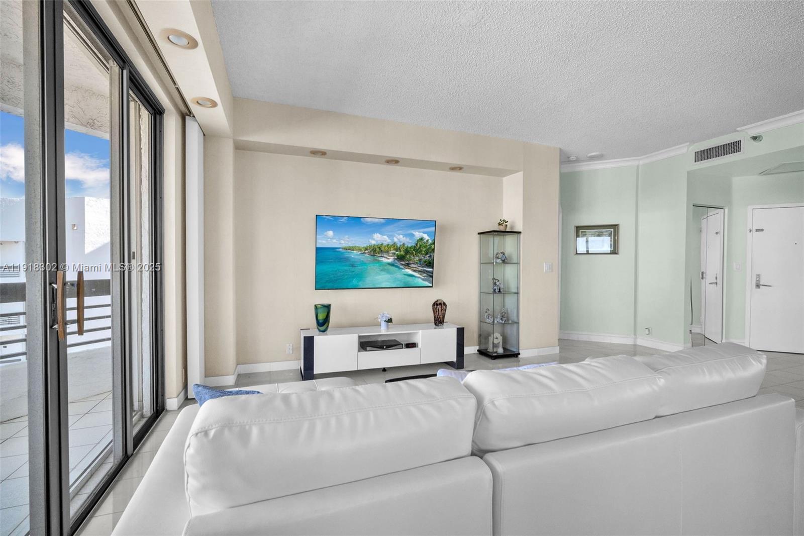 Photo of 19101 36th Ct #PH06, Aventura, Florida, 33180 -