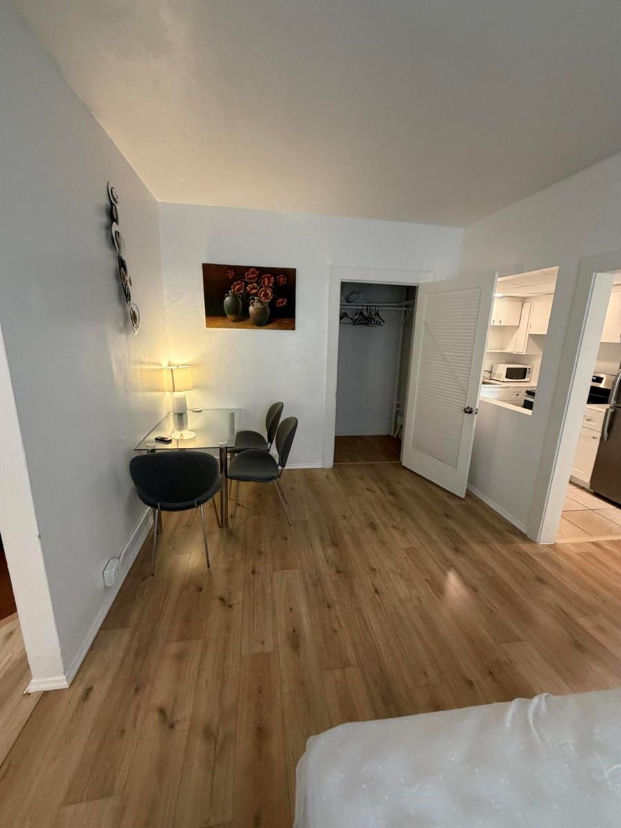 See details / 15 sq. ft. $ 2026-03-28 0 Photo