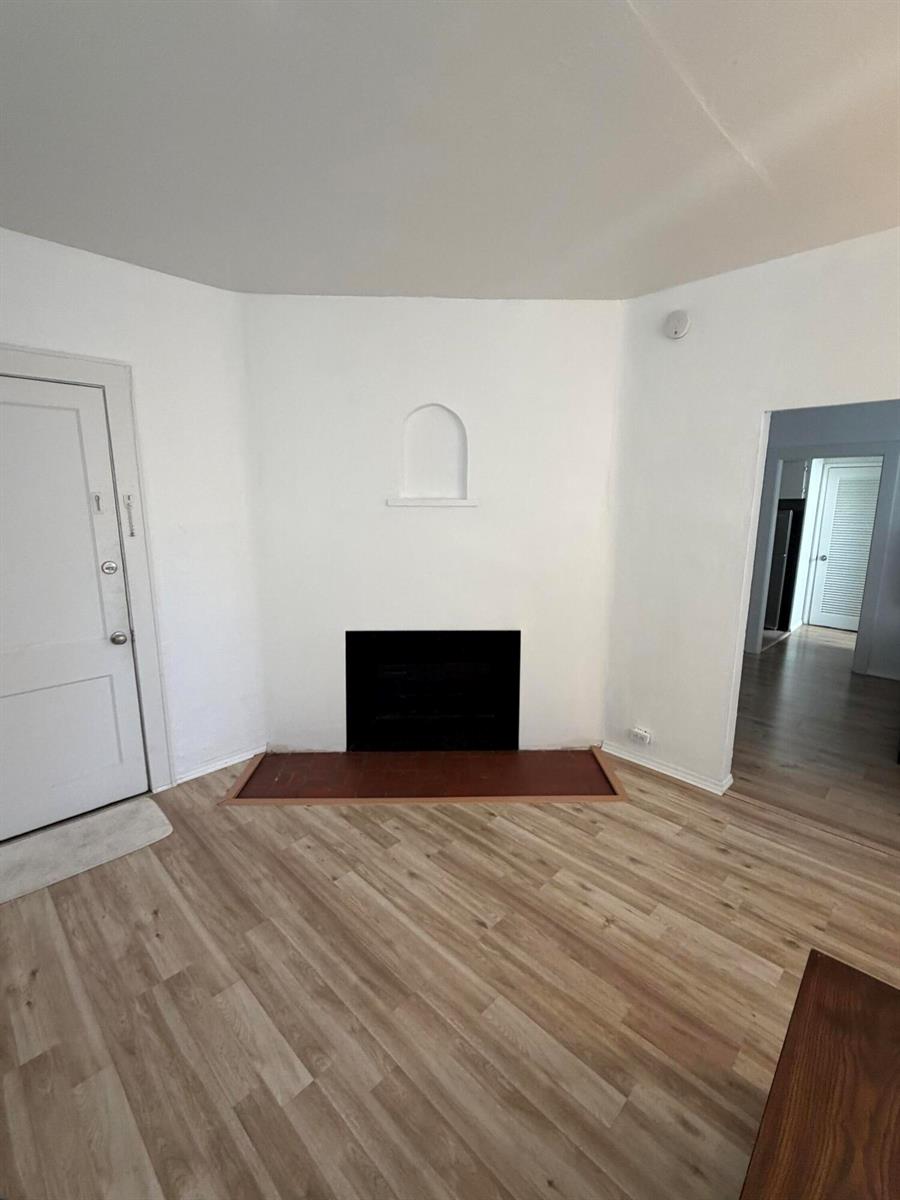 See details / 15 sq. ft. $ 2026-03-28 0 Photo