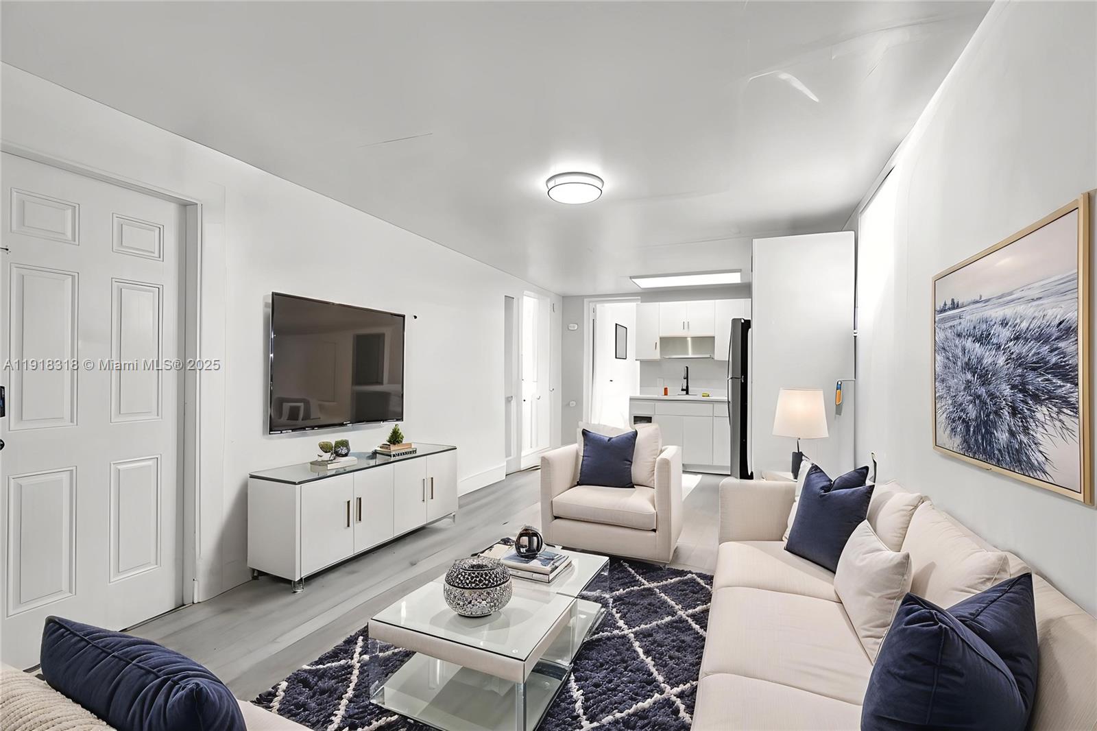   /  1836 sq. ft. $ 2025-11-21 0 Photo