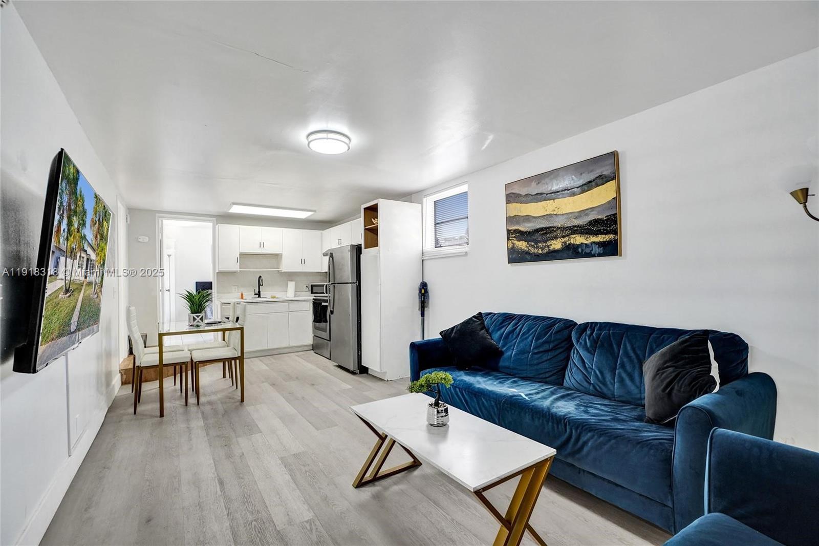   /  1836 sq. ft. $ 2025-11-21 0 Photo