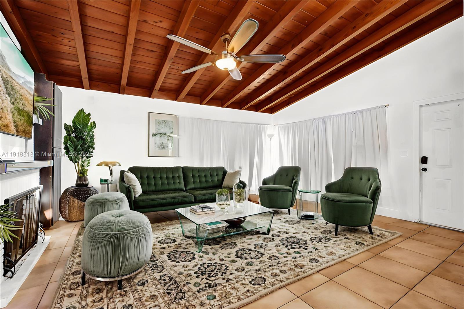   /  1836 sq. ft. $ 2025-11-21 0 Photo