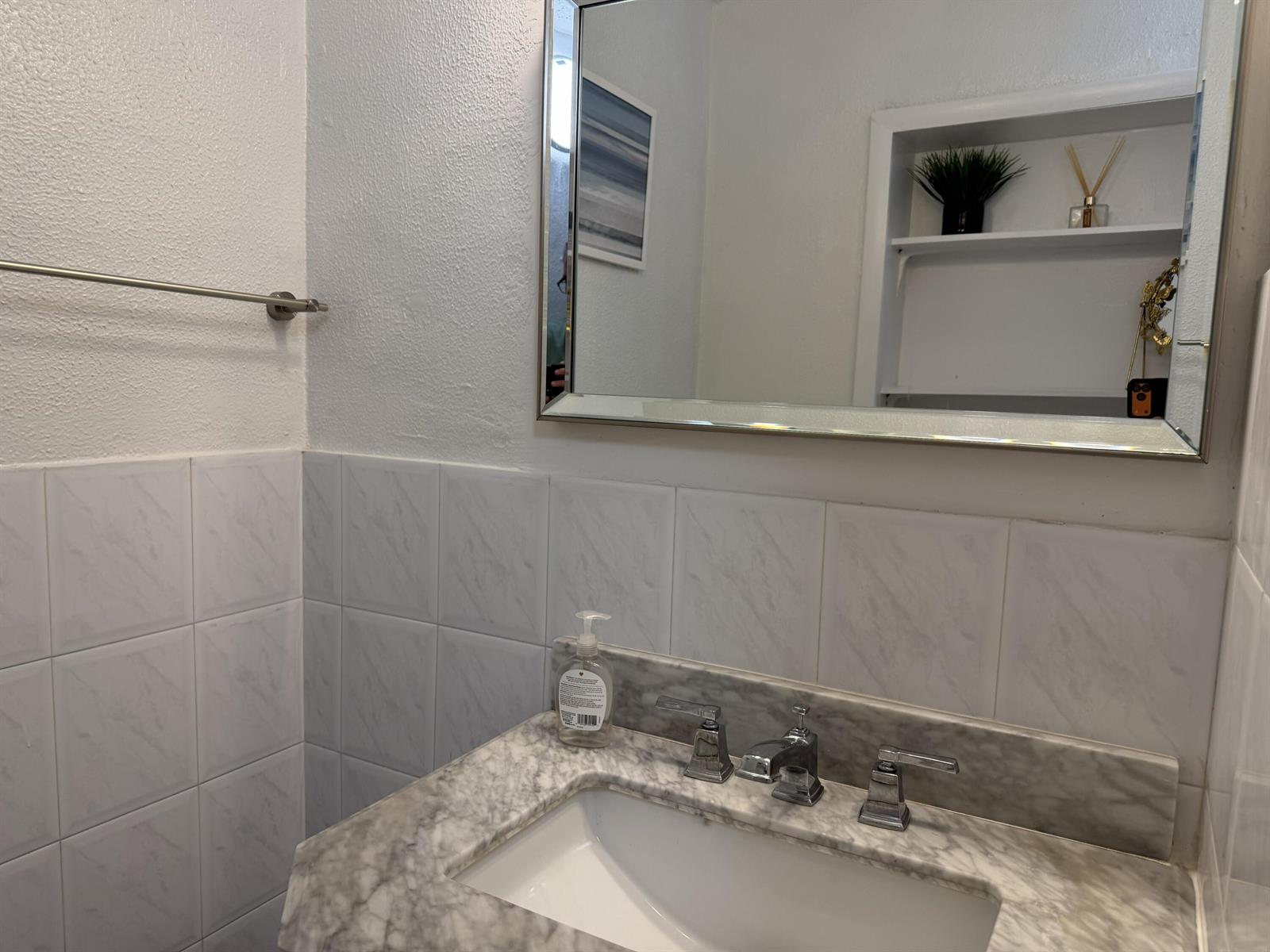 See details / 22 sq. ft. $ 2026-03-28 0 Photo