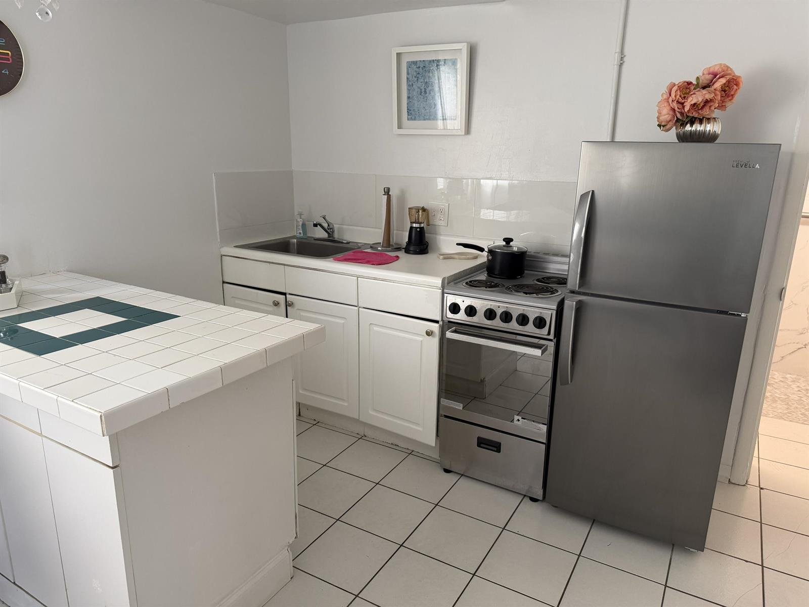 See details / 22 sq. ft. $ 2026-03-28 0 Photo