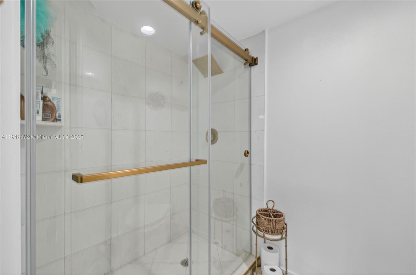 Photo of 3500 Mystic Pointe Dr #1804, Aventura, Florida, 33180 -