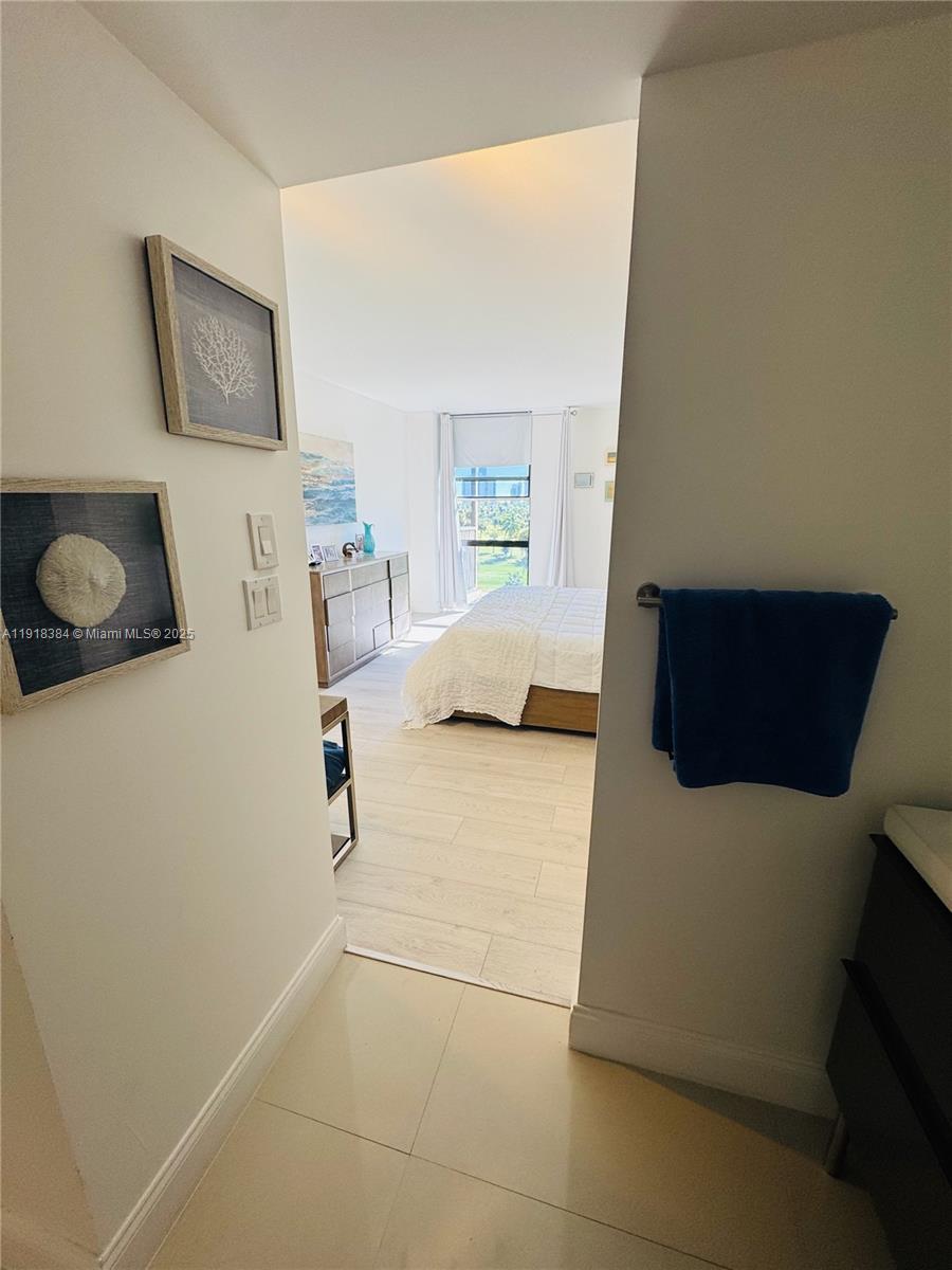 Photo of 20335 Country Club Dr #608, Aventura, Florida, 33180 -