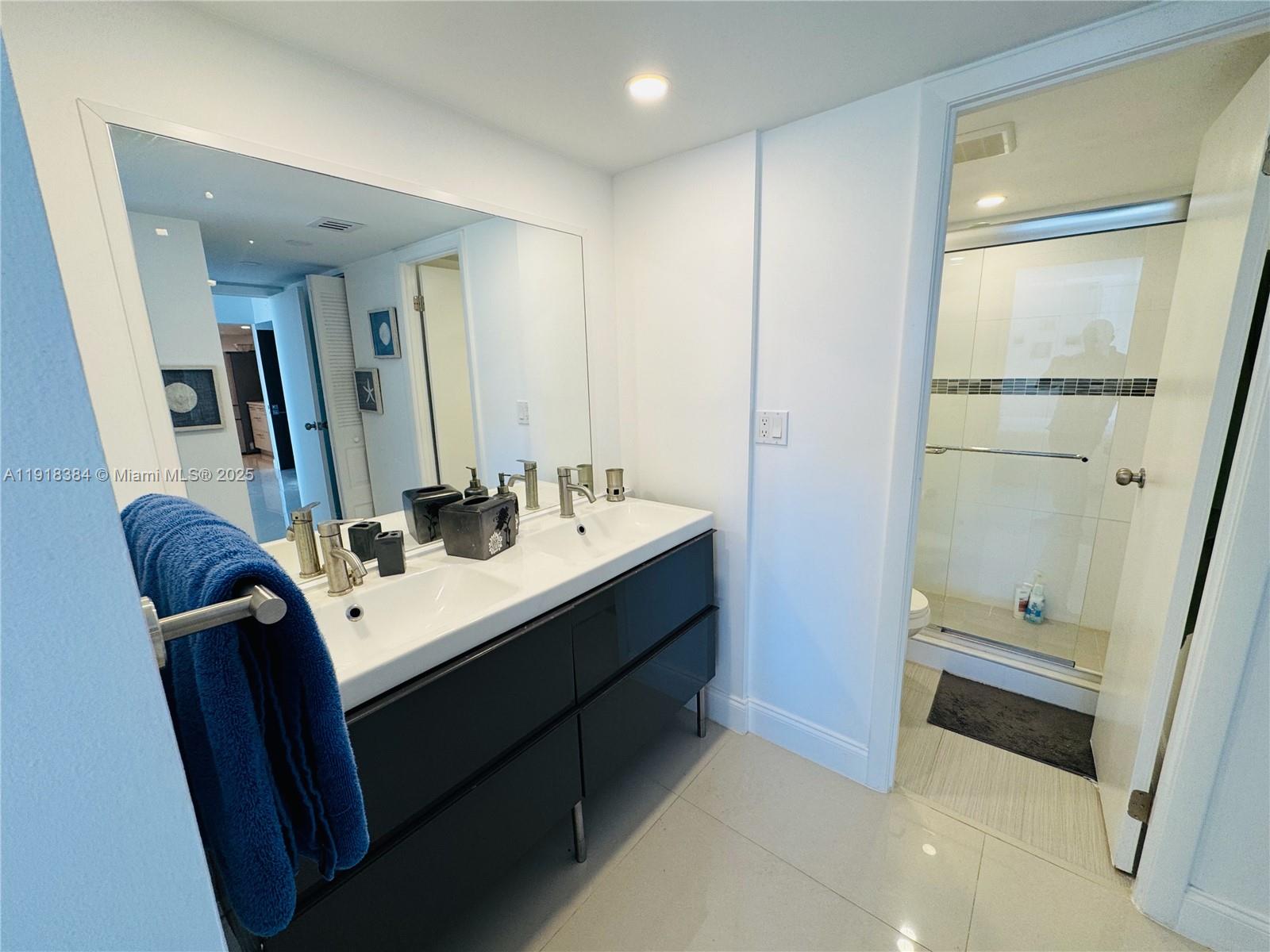 Photo of 20335 Country Club Dr #608, Aventura, Florida, 33180 -