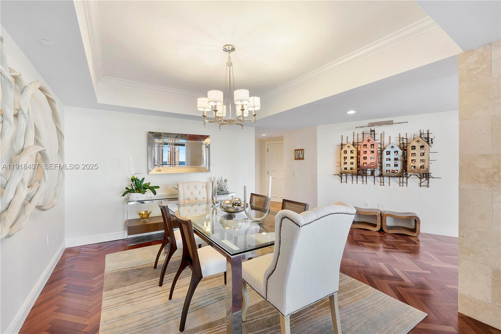 2406 4 / 4 3222 sq. ft. $ 2025-11-22 0 foto