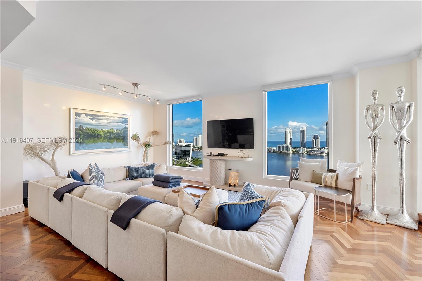 2406 4 / 4 3222 sq. ft. $ 2025-11-22 0 foto