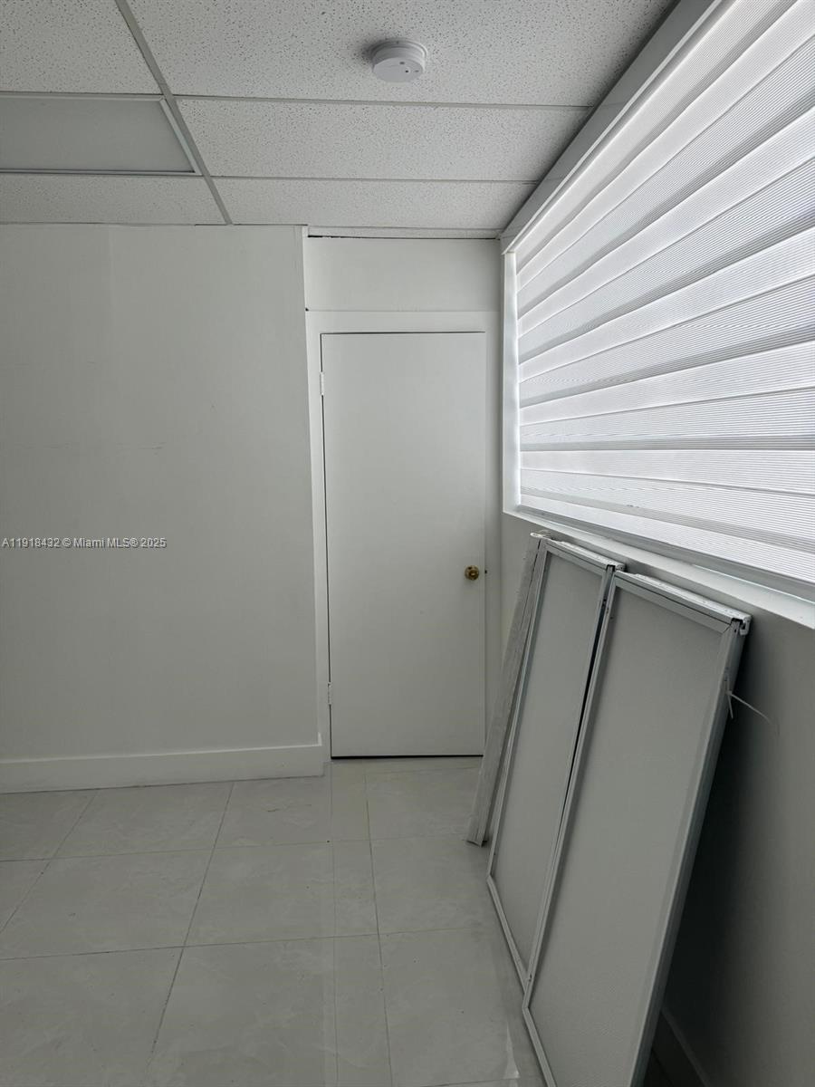 Подробнее 3 / кв.футов $ 2025-11-21 0 Фото