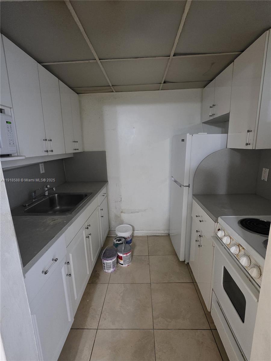 202 2 / 1  sq. ft. $ 2025-11-21 0 Photo