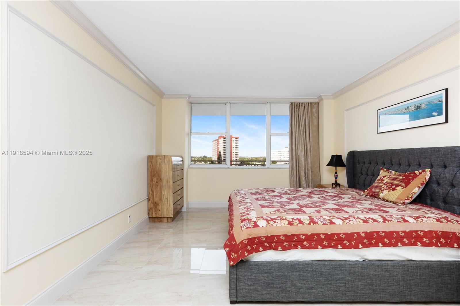 Photo of 3180 Ocean Dr  #617, Hallandale Beach, Florida, 33009 - 