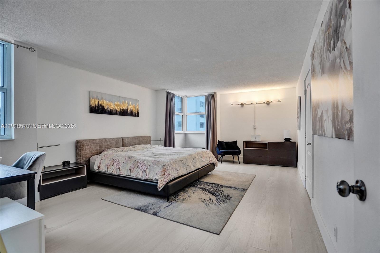 Photo of 1904 Ocean Dr #508, Hallandale Beach, Florida, 33009 -