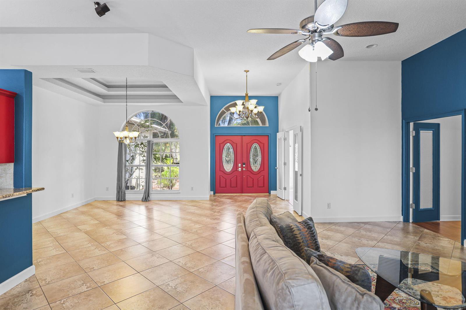Ver detalles 140 4 / 2 2080 sq. ft. $ 2026-05-28 0 foto