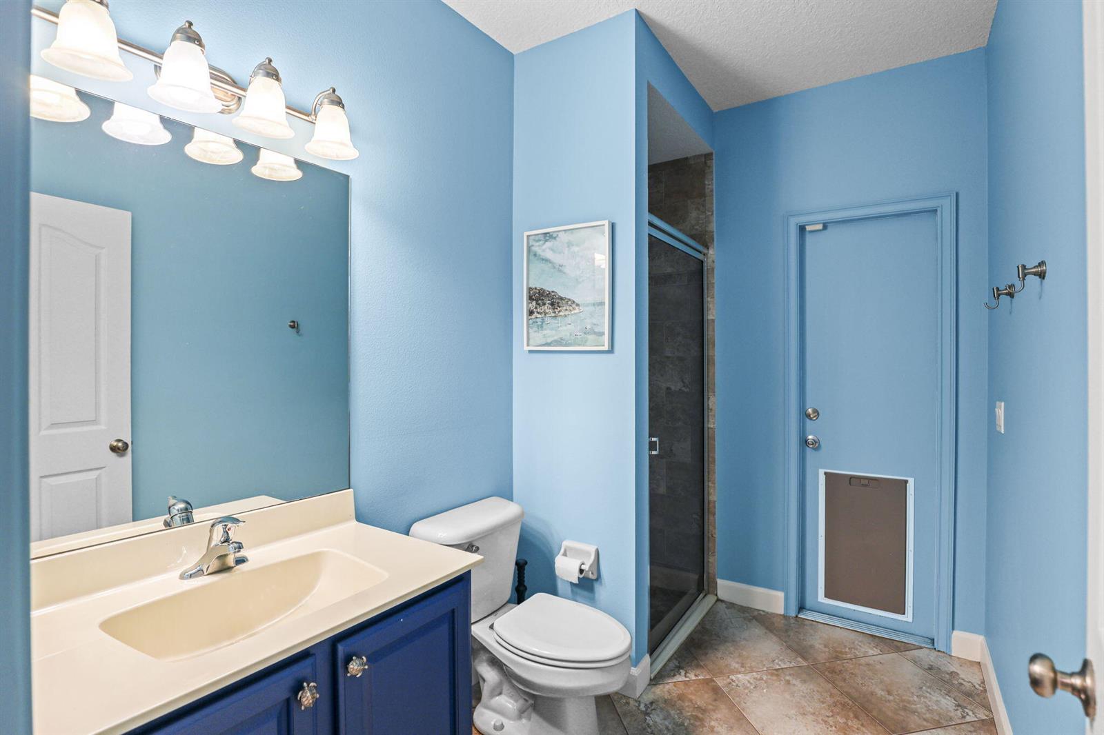 Ver detalles 140 4 / 2 2080 sq. ft. $ 2026-05-28 0 foto
