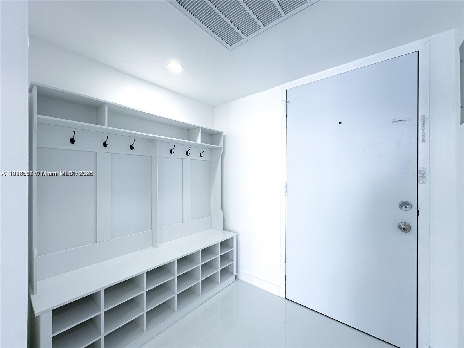 Photo of 501 Three Islands Blvd  #515, Hallandale Beach, Florida, 33009 - 