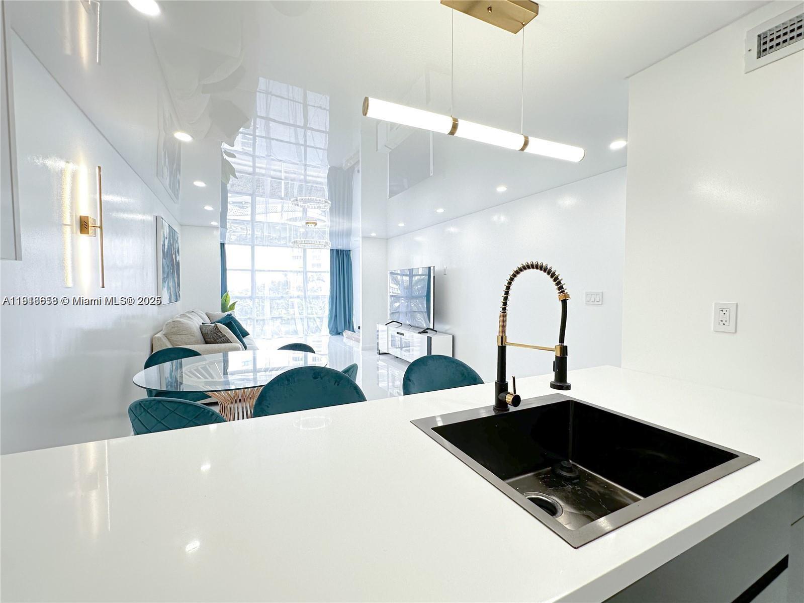 Photo of 501 Three Islands Blvd  #515, Hallandale Beach, Florida, 33009 - 