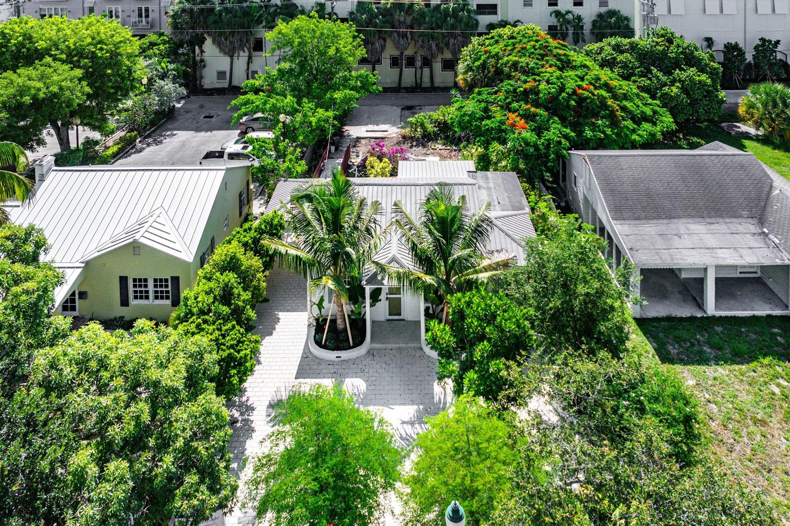   / 1  sq. ft. $ 2026-01-08 0 Photo