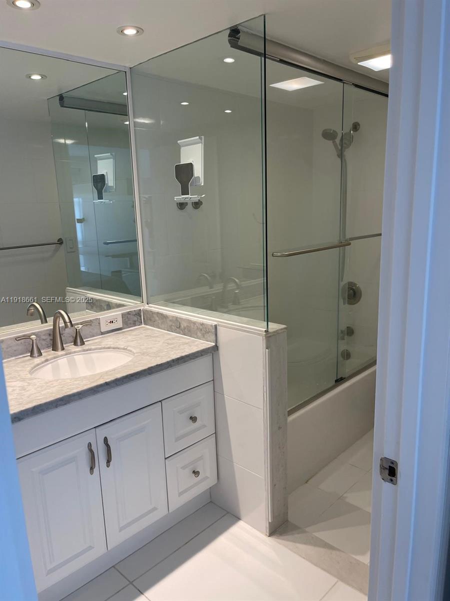 Photo of 16909 Bay Rd #716, Sunny Isles Beach, Florida, 33160 -