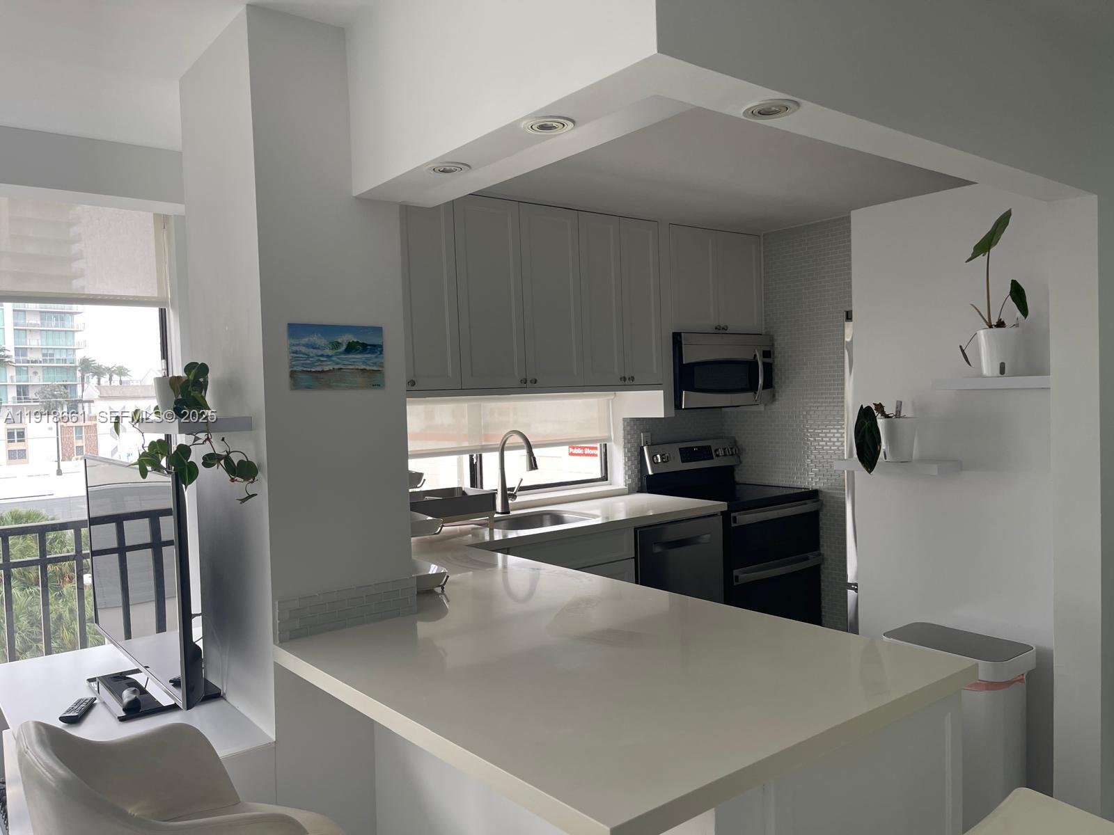 Photo of 16909 Bay Rd #716, Sunny Isles Beach, Florida, 33160 -