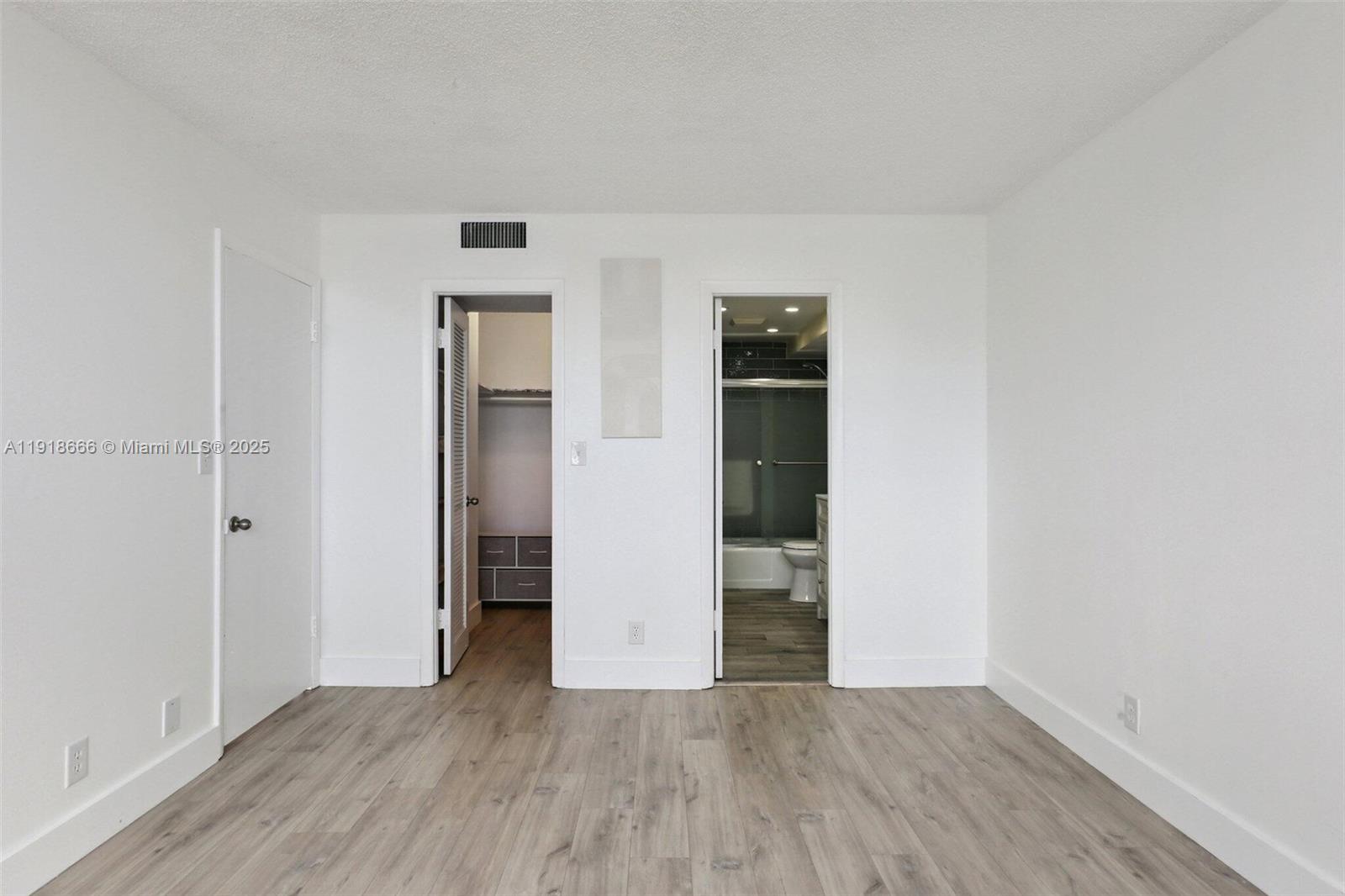 Photo of 427 Golden Isles Dr #11F, Hallandale Beach, Florida, 33009 -