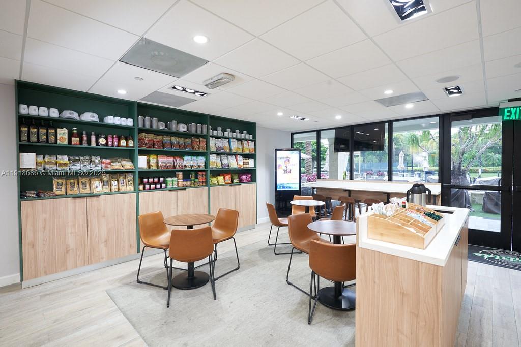 2404 2 / 2 1607 sq. ft. $ 2025-11-22 0 Photo